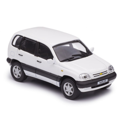 1/43 Chniva 2123 2002 white